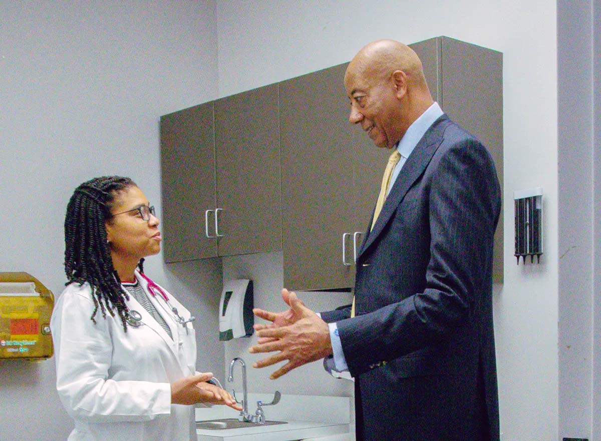 Dr. Taura Long, left, with Dr. Joseph Webb at Nashville General Hospital