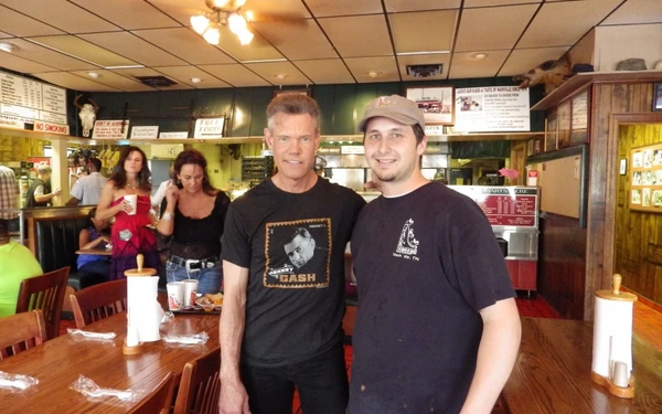 Randy Travis at Jack's Bar-B-Que, West Trinity Lane