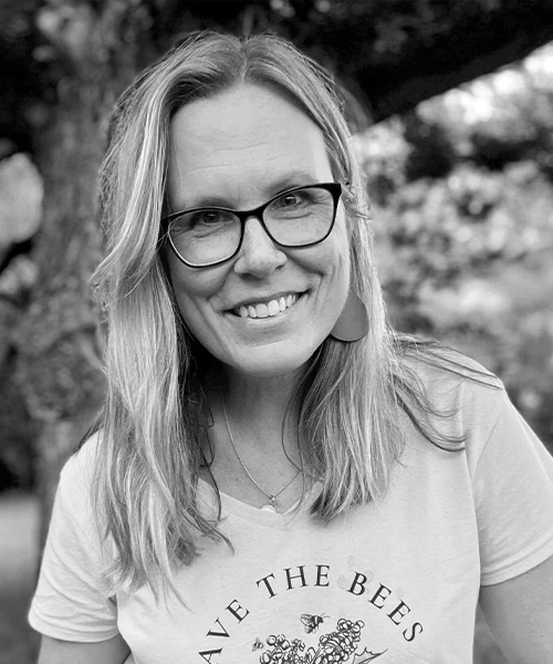 Tracey Chapman, Payroll Assistant