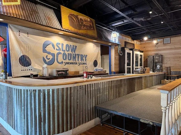 Venue &mdash; Slowcountry BBQ & Grill