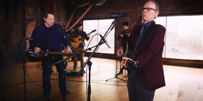 John Hiatt and Jerry Douglass performing 