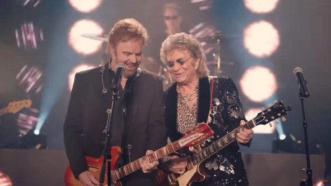 image of Don & Jim on stage