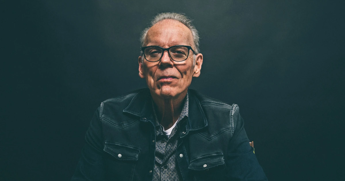john-hiatt-masthead-2025.jpg.