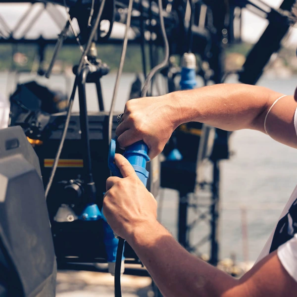 technician connecting power